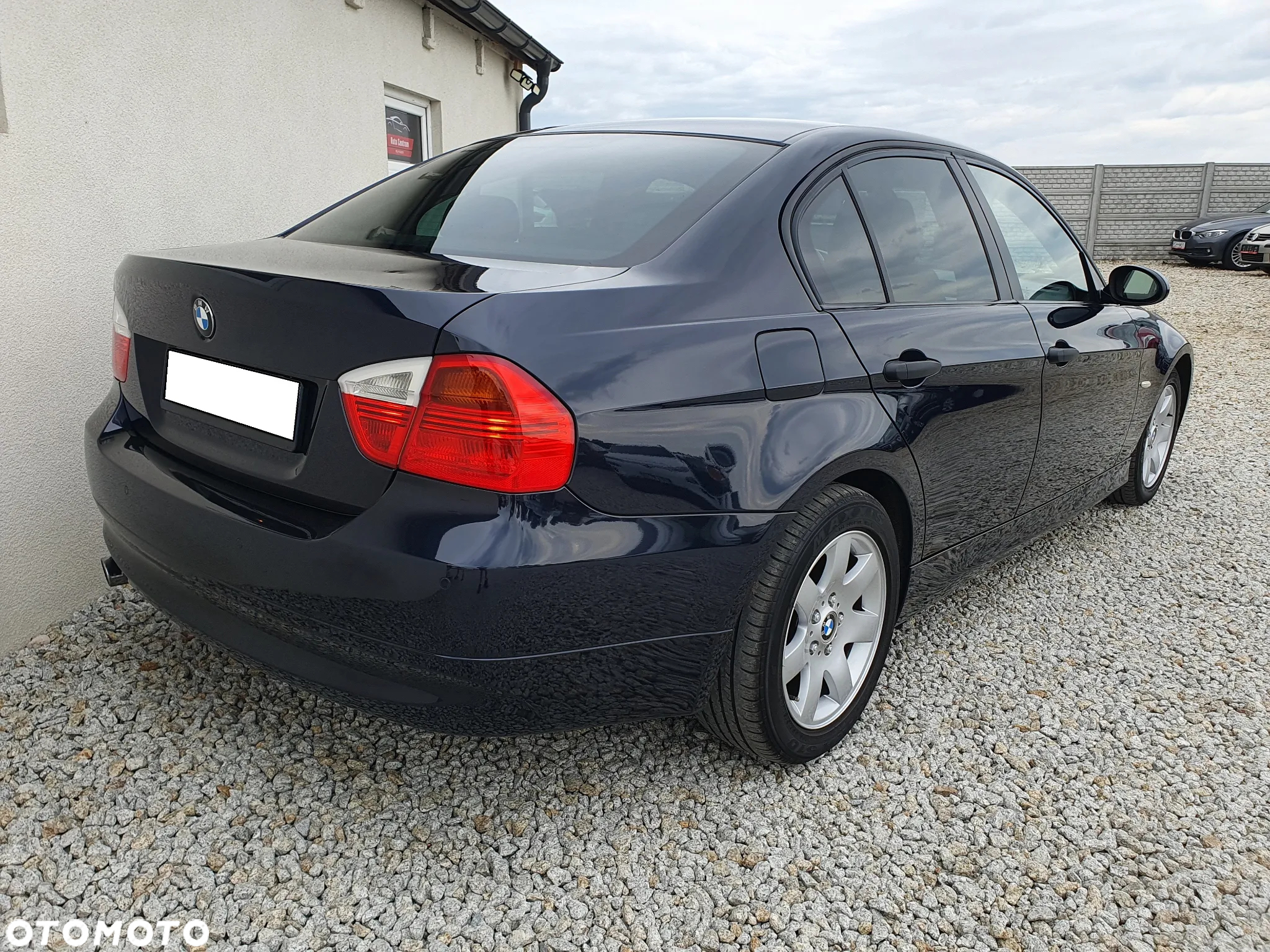 BMW Seria 3 320i - 5