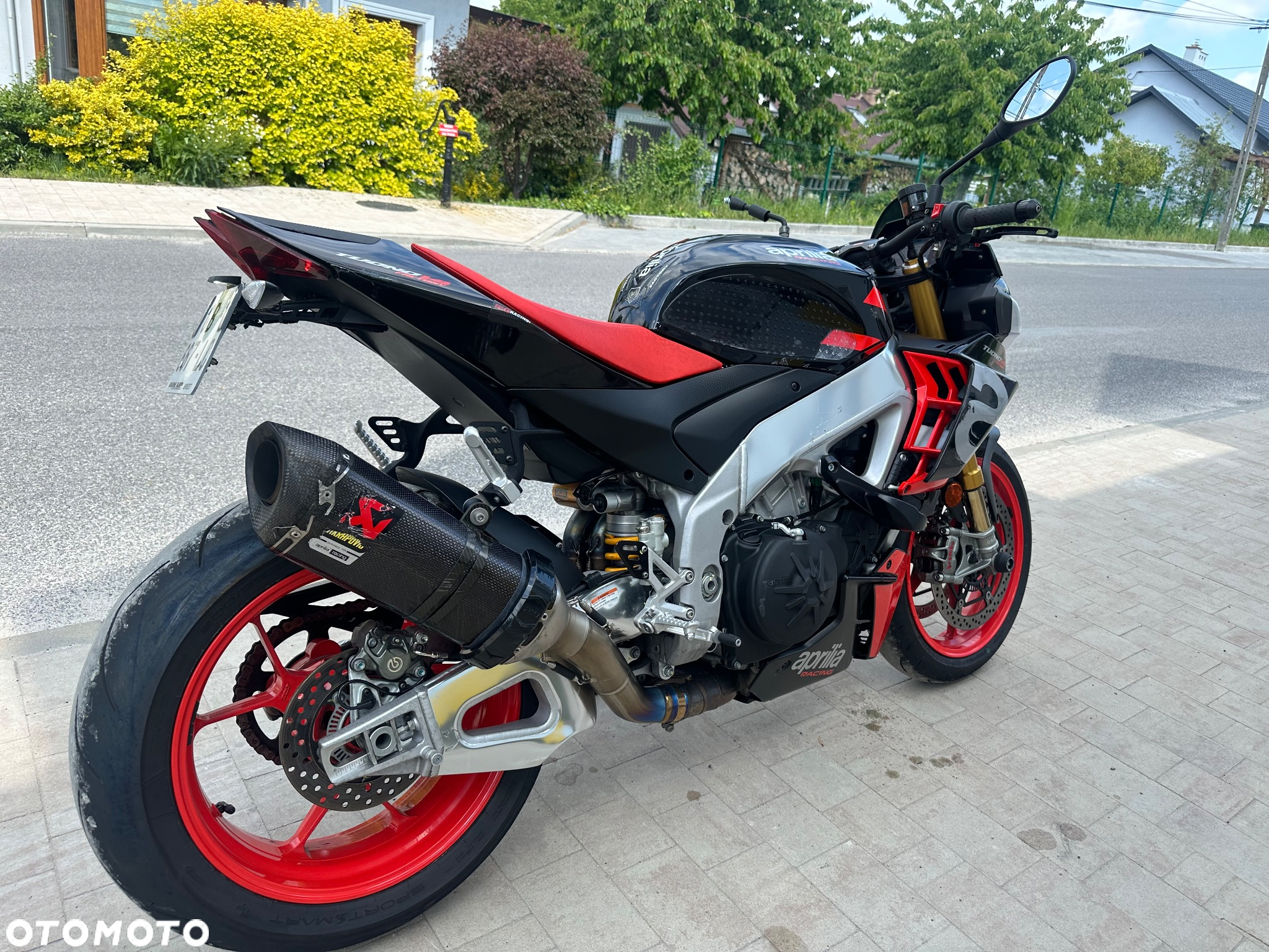 Aprilia Tuono - 3