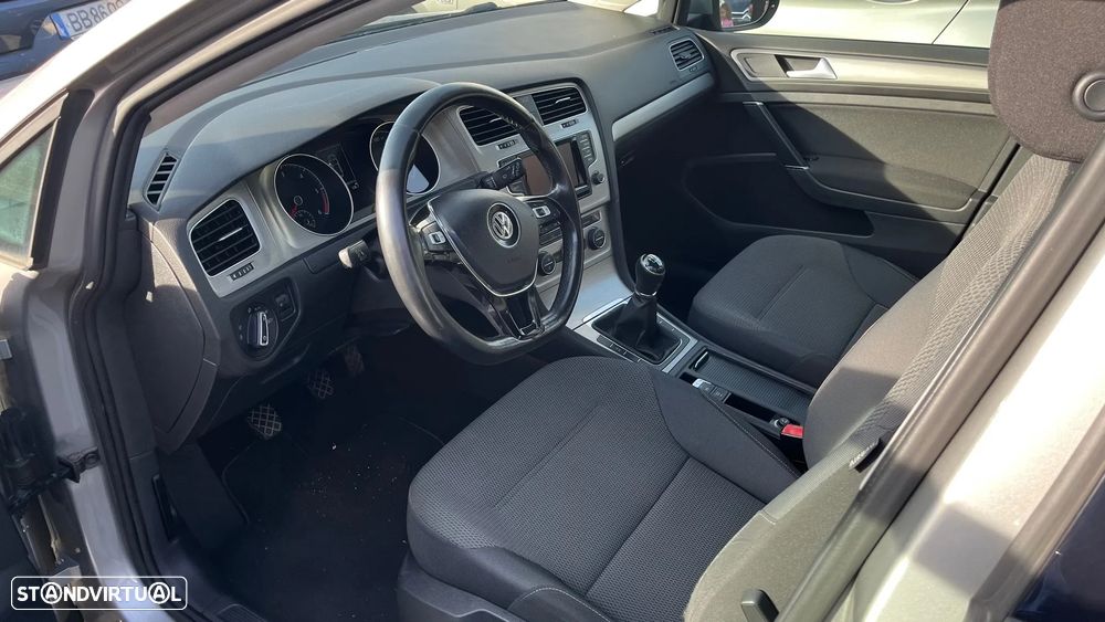 VW Golf 1.6 TDi Edition - 13