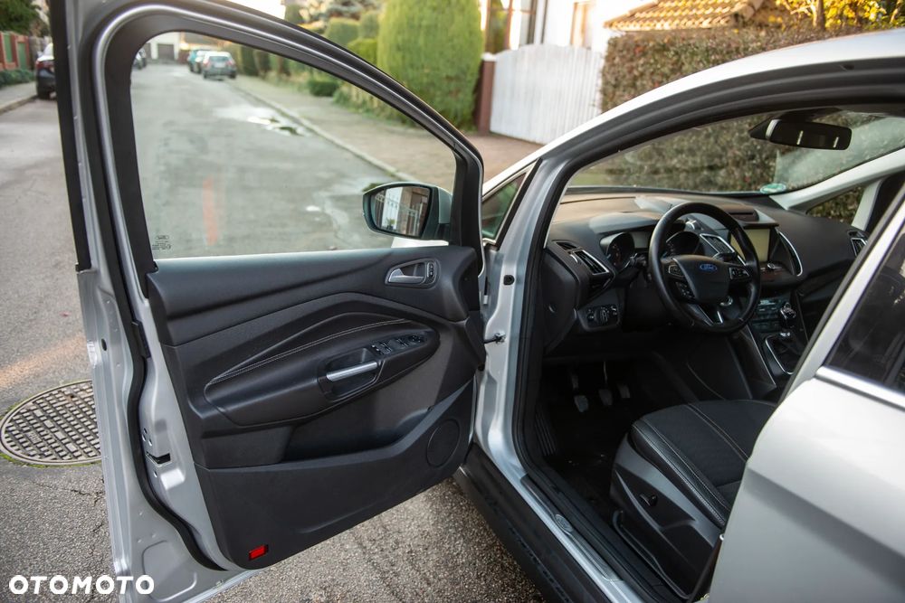 Ford C-MAX Diesel Titanium - 16