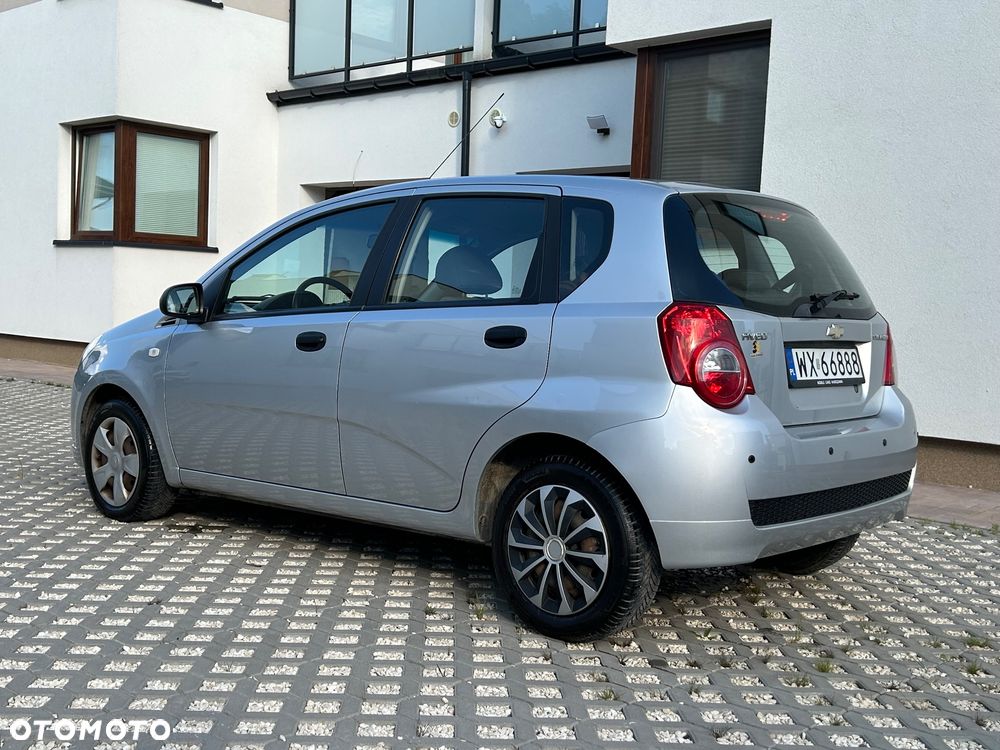 Chevrolet Aveo 1.2 16V Base / Classic - 6