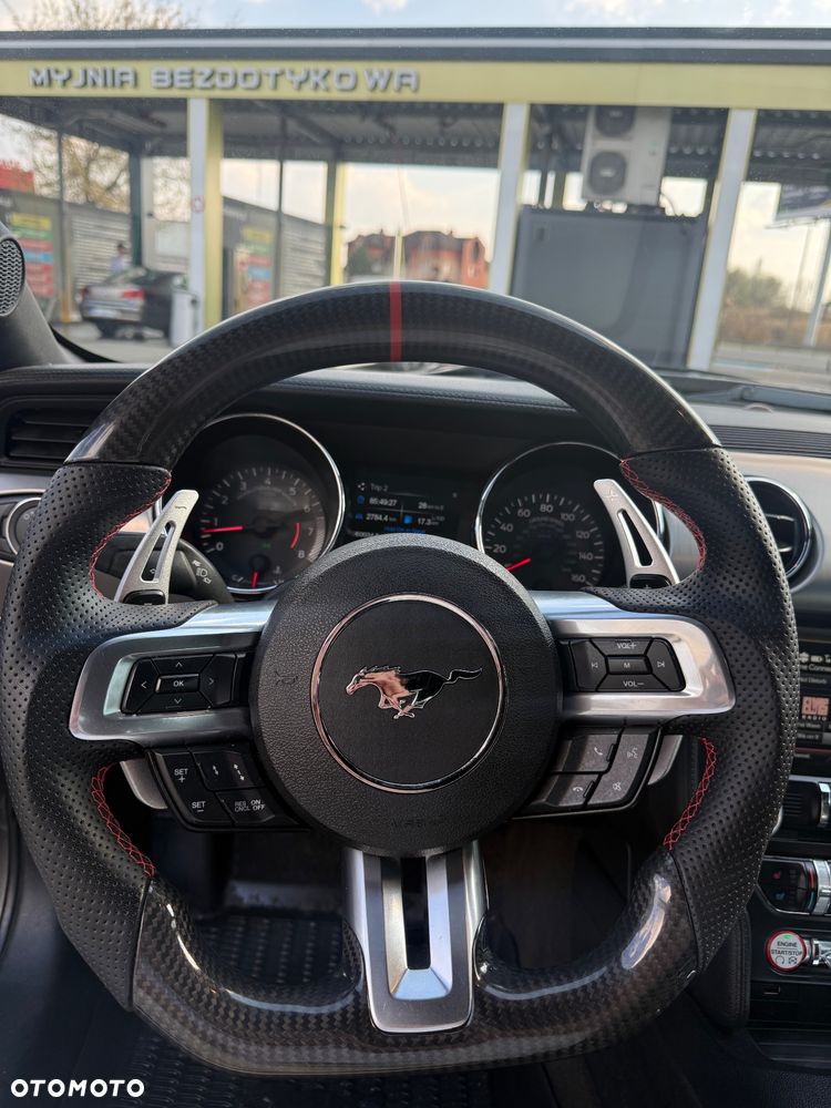 Ford Mustang 5.0 V8 GT - 16