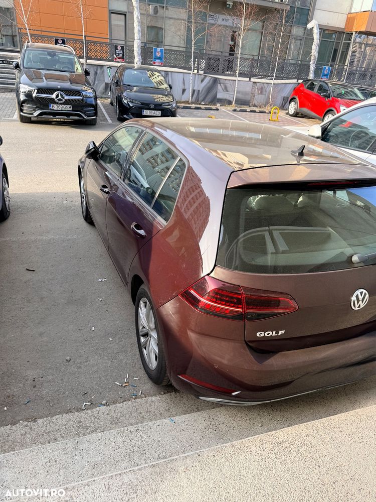 Volkswagen Golf 1.6 TDI Highline - 6