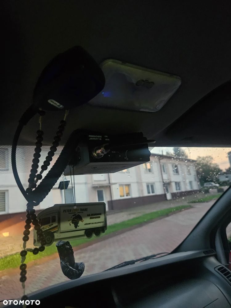 Opel Vivaro - 11