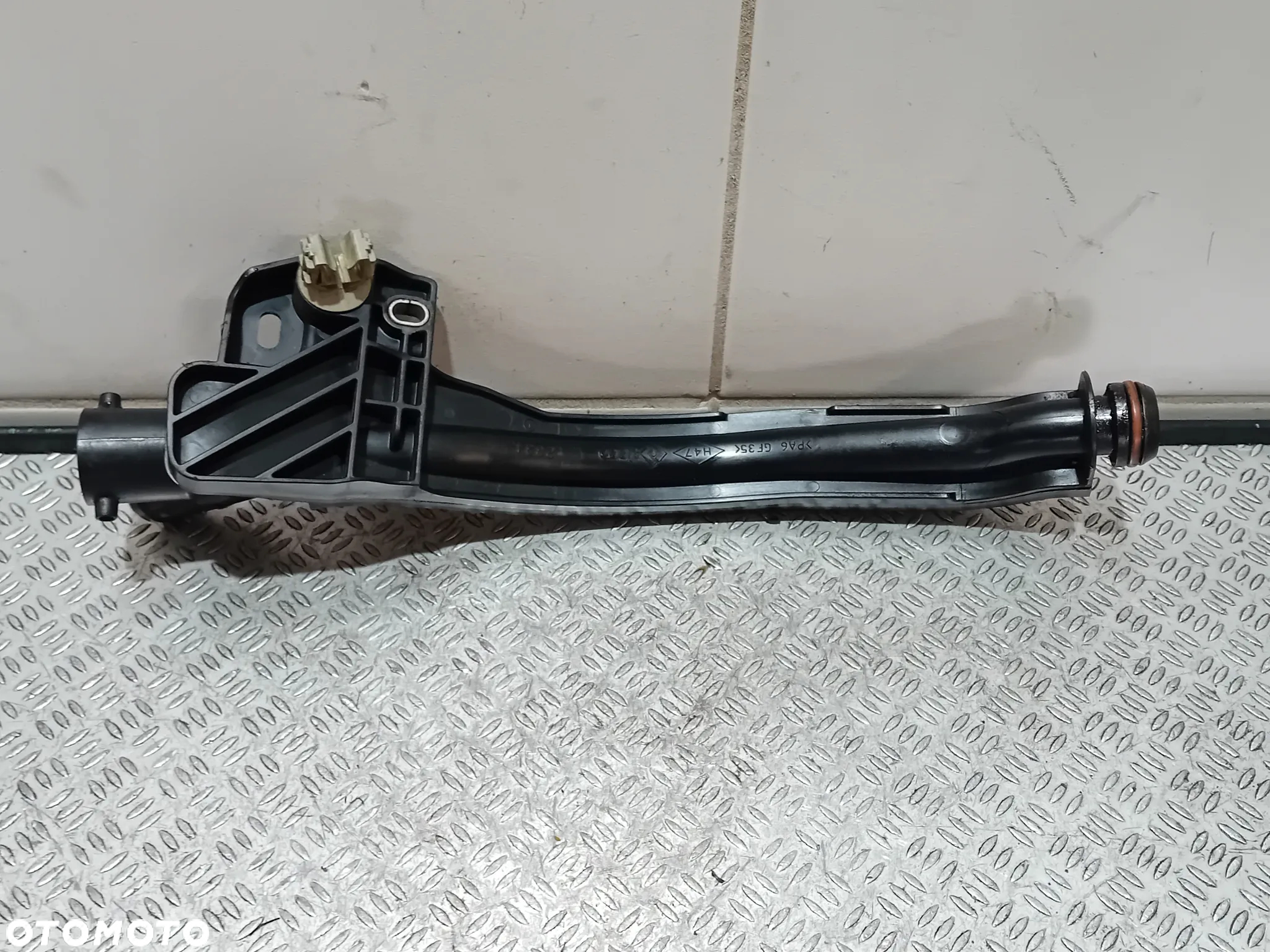 tunel bagnetu miarki oleju Renault Master III 2.3 DCI 8201026919B - 2