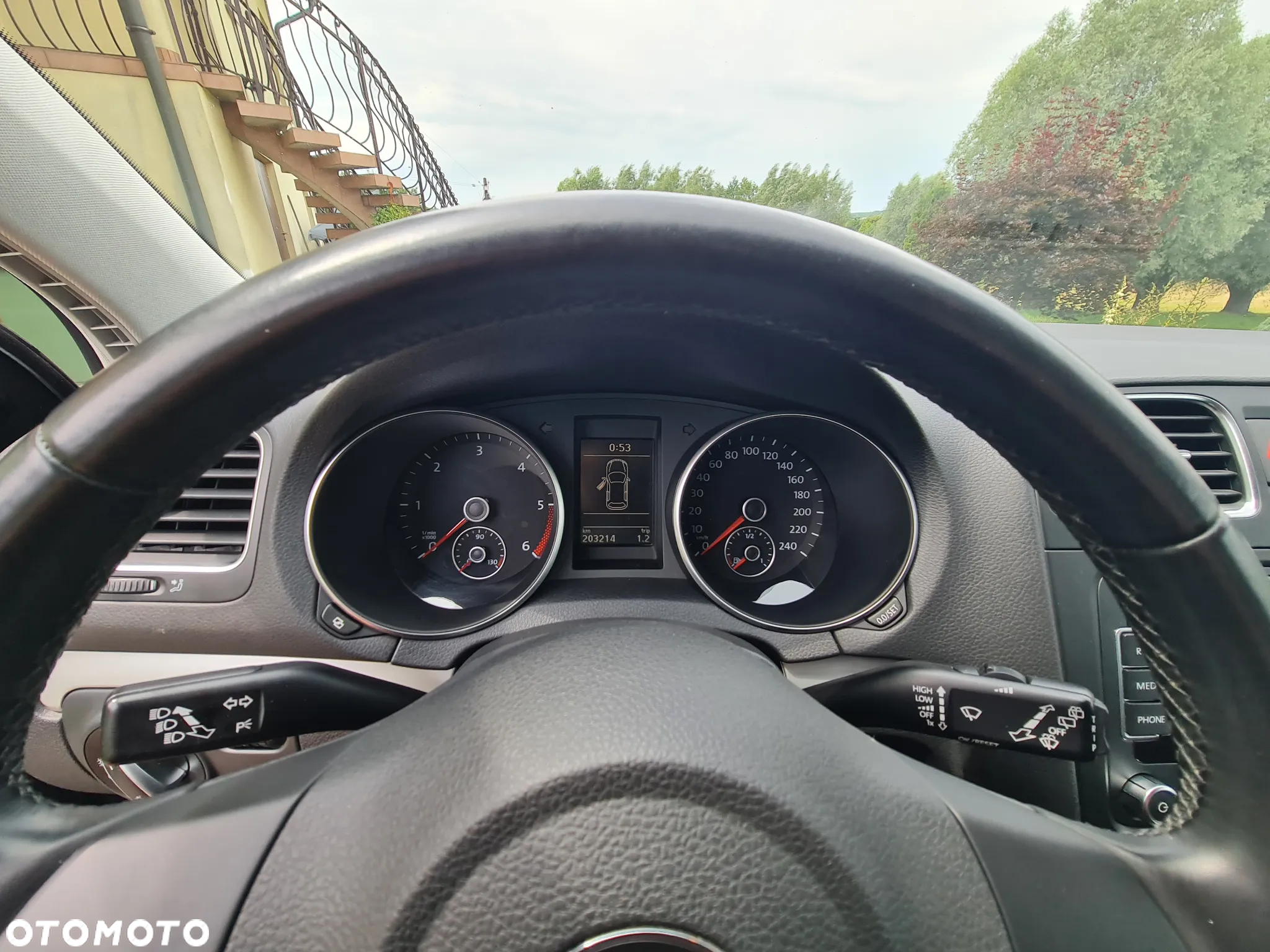 Volkswagen Golf 2.0 TDI DPF 4Motion Highline - 9