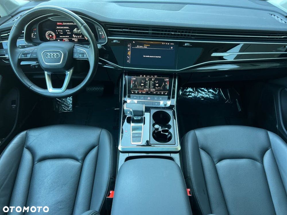 Audi Q7 - 12
