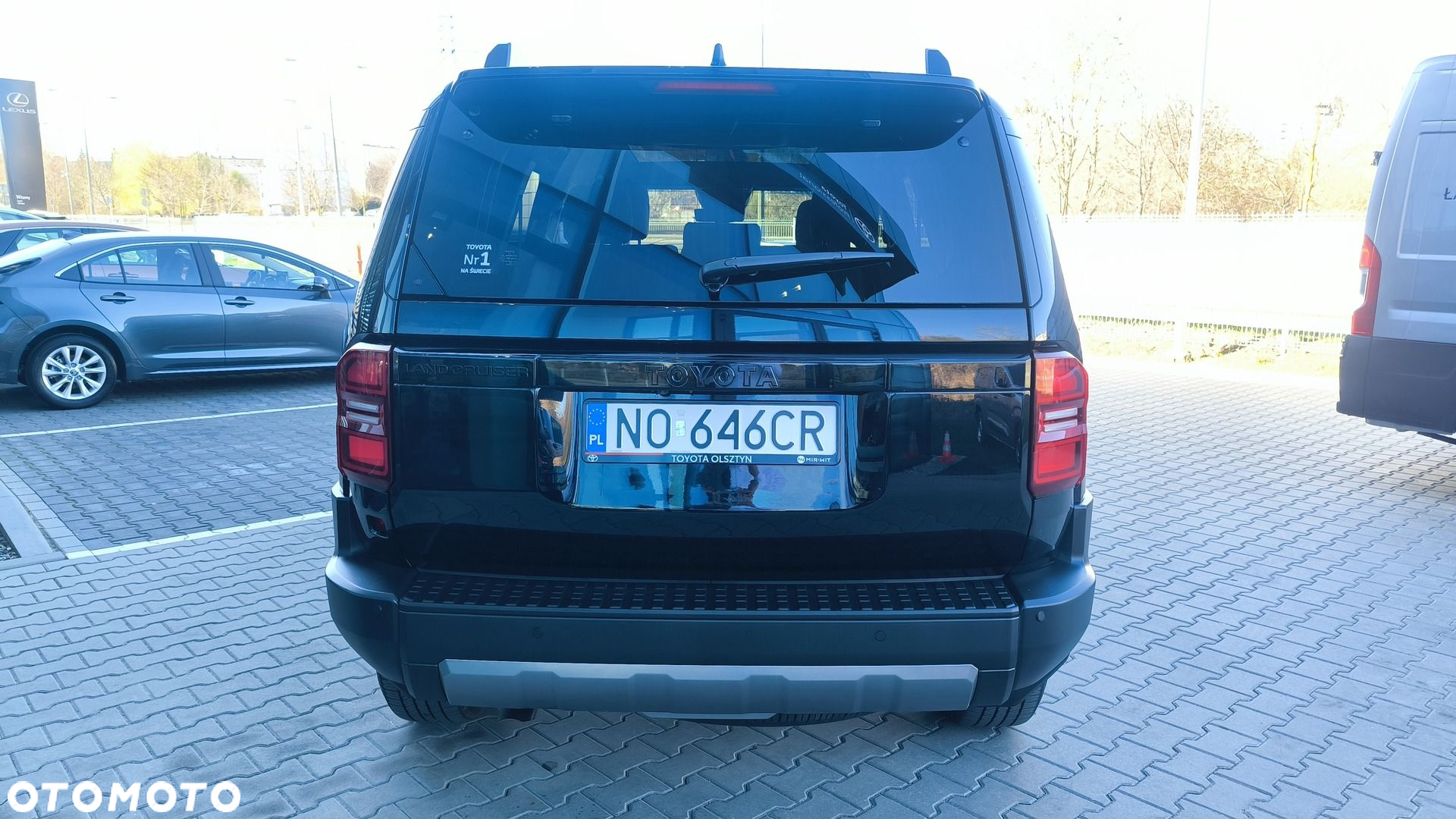 Toyota Land Cruiser - 8
