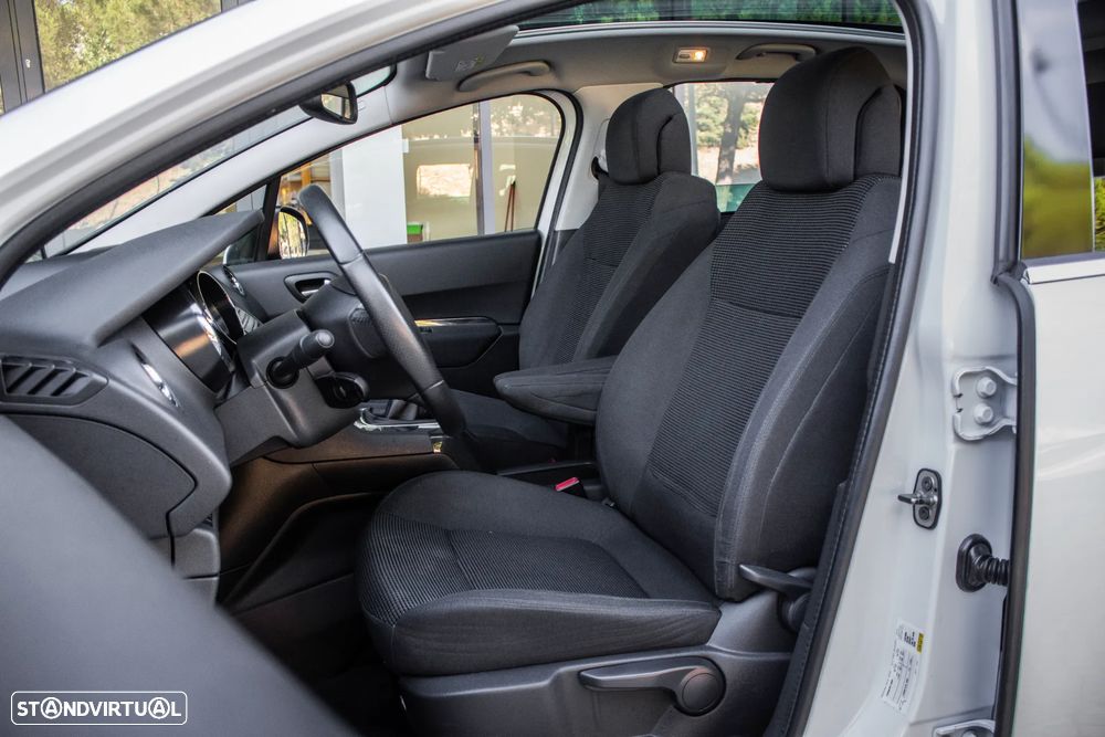 Peugeot 5008 HDI 115 Allure - 24