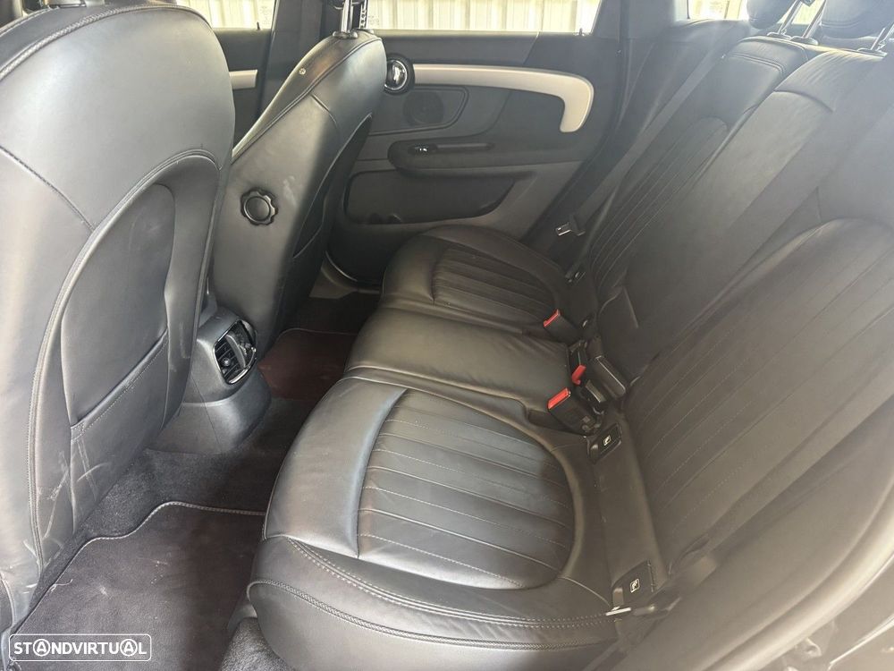 MINI Countryman One D 4Business Plus Auto - 28
