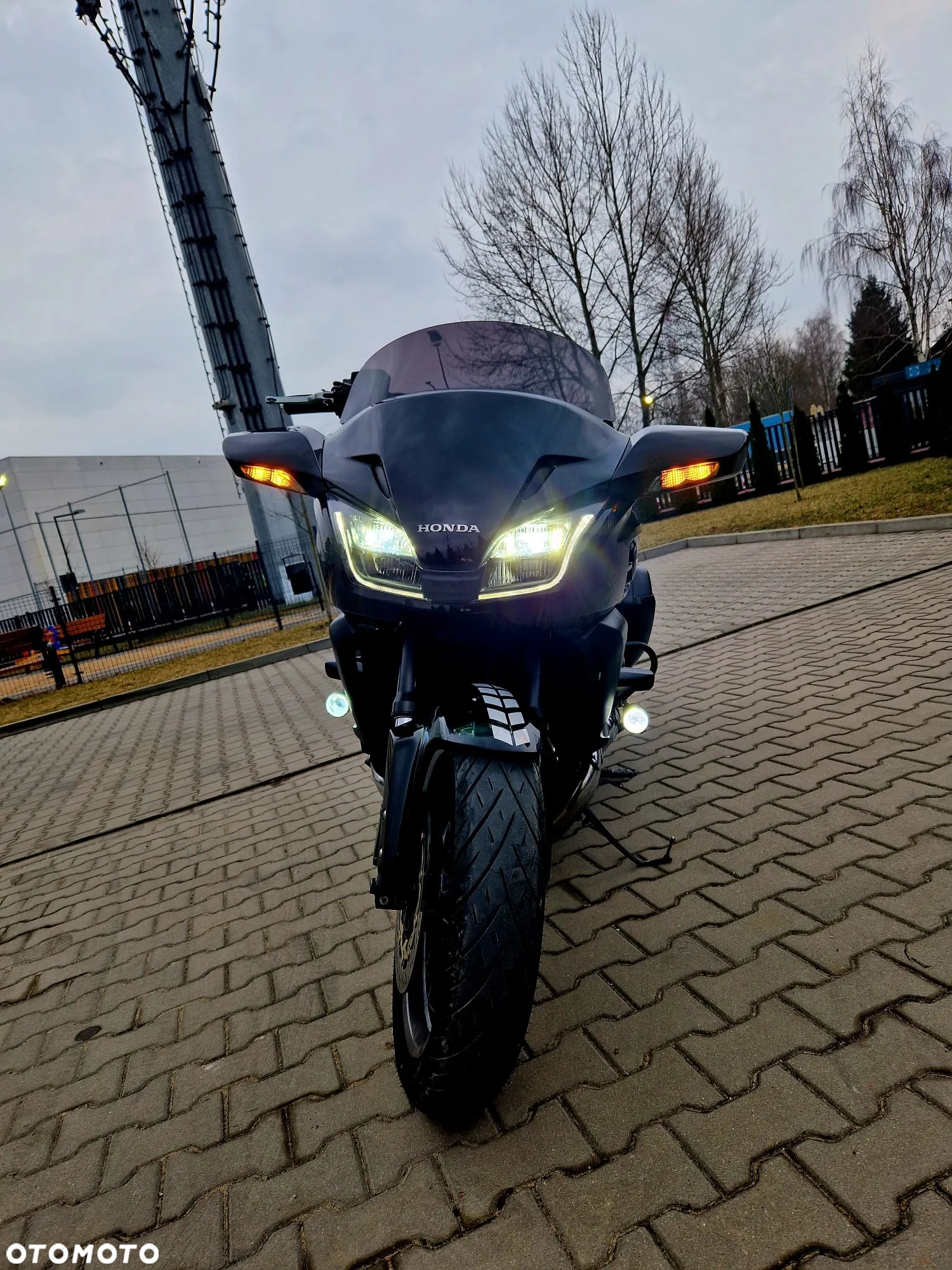 Honda CTX - 8