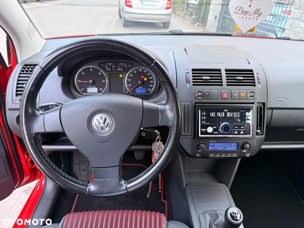 Volkswagen Polo 1.9 TDI Sportline - 15