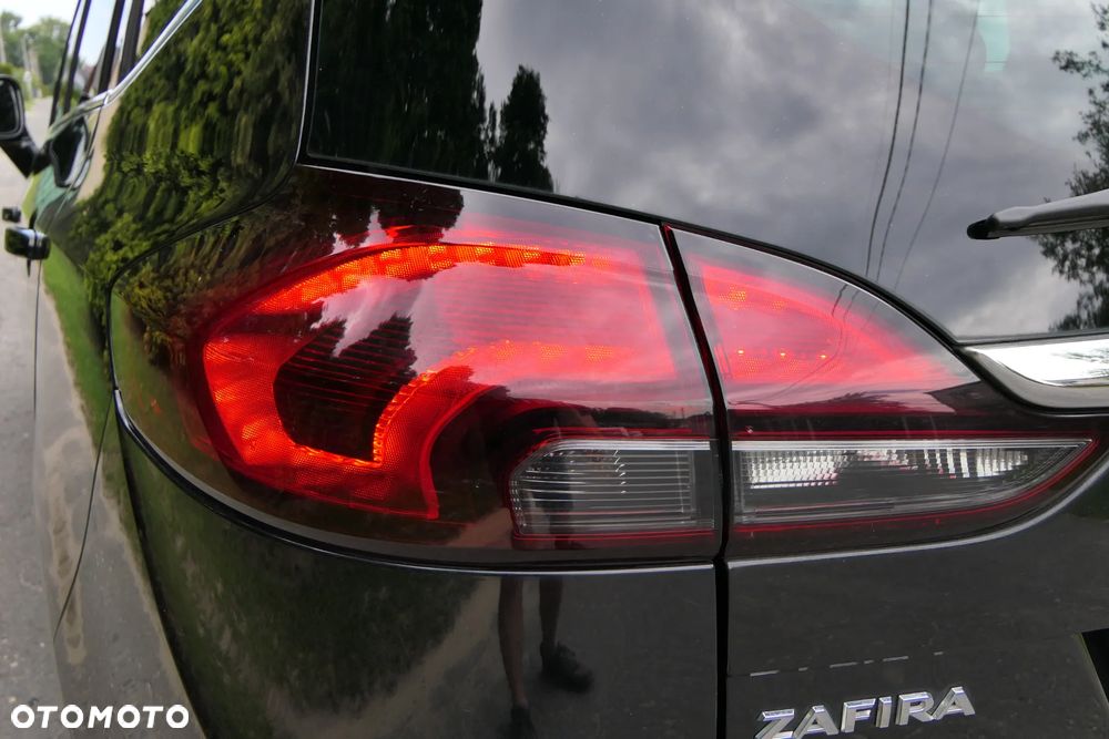 Opel Zafira Tourer 1.6 ECOTEC DIT ecoFLEX Start/Stop Business Innovation - 16