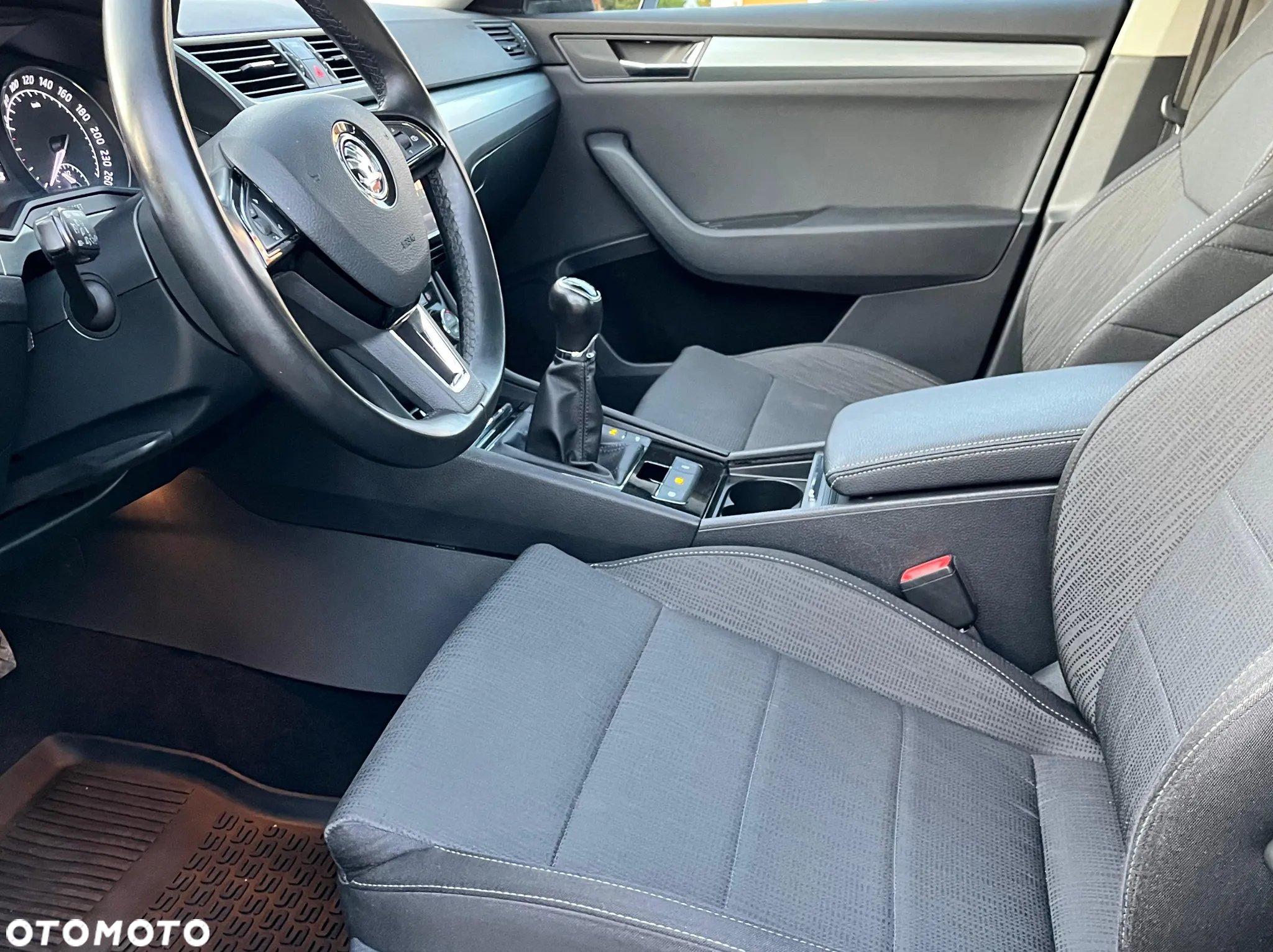 Skoda Superb - 9