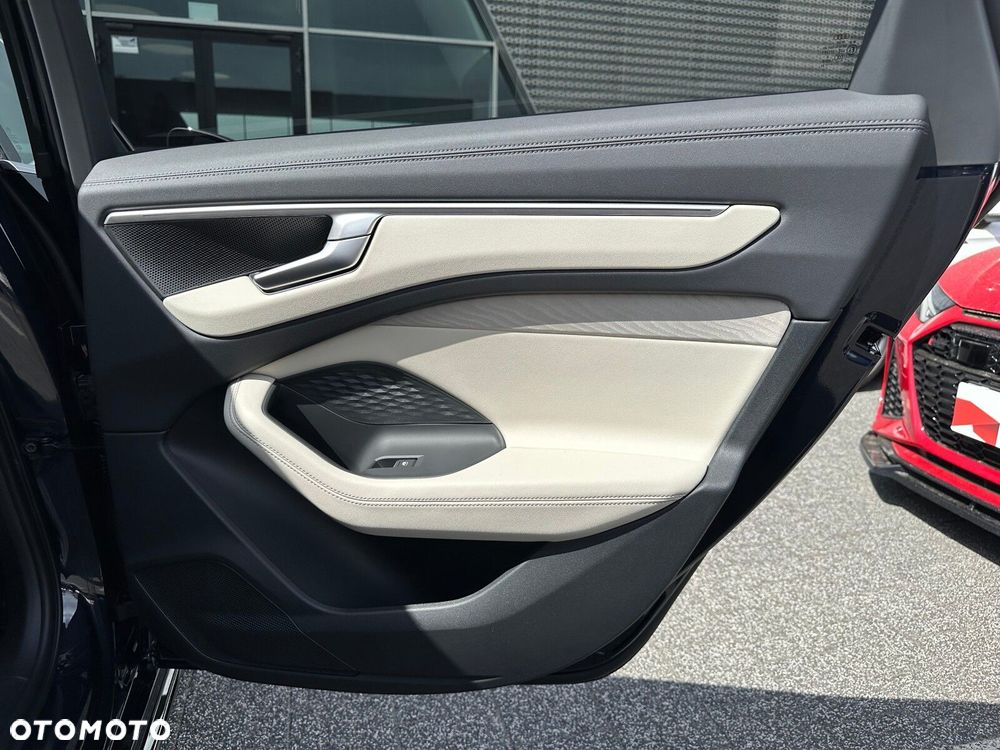 Audi A6 Avant - 21