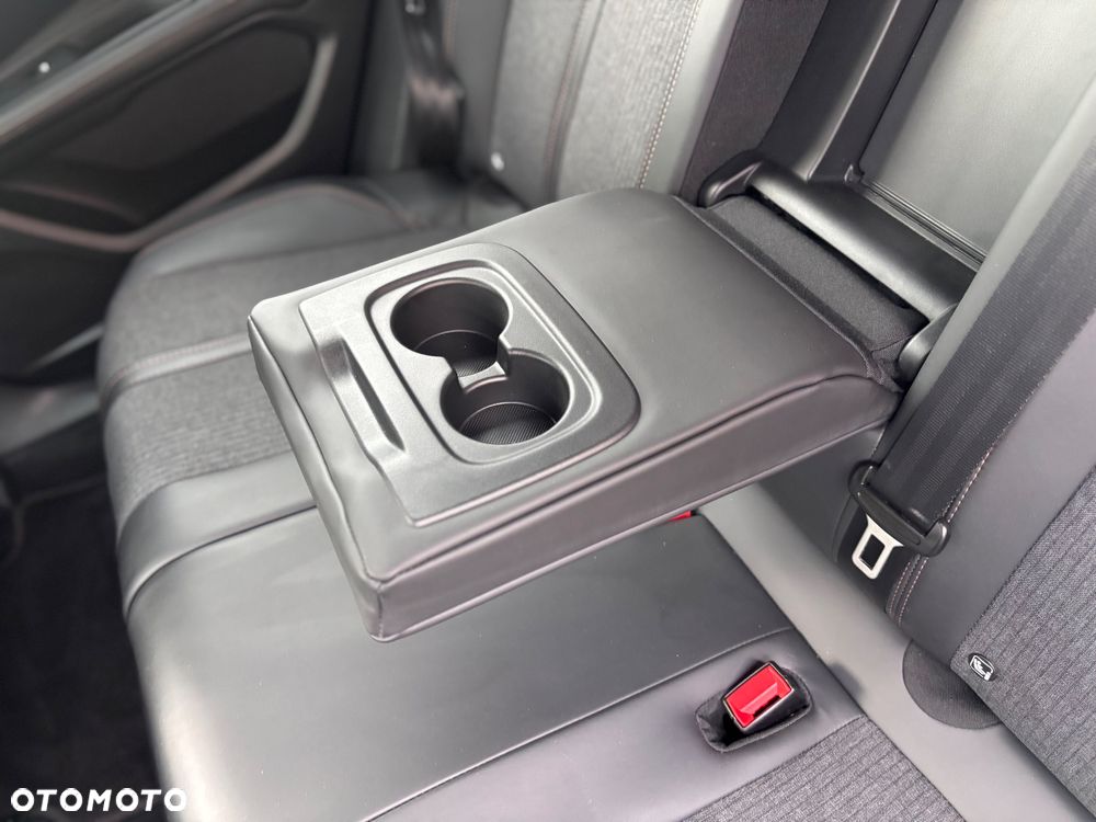 Peugeot 3008 BlueHDi 120 EAT6 Stop & Start Allure - 29