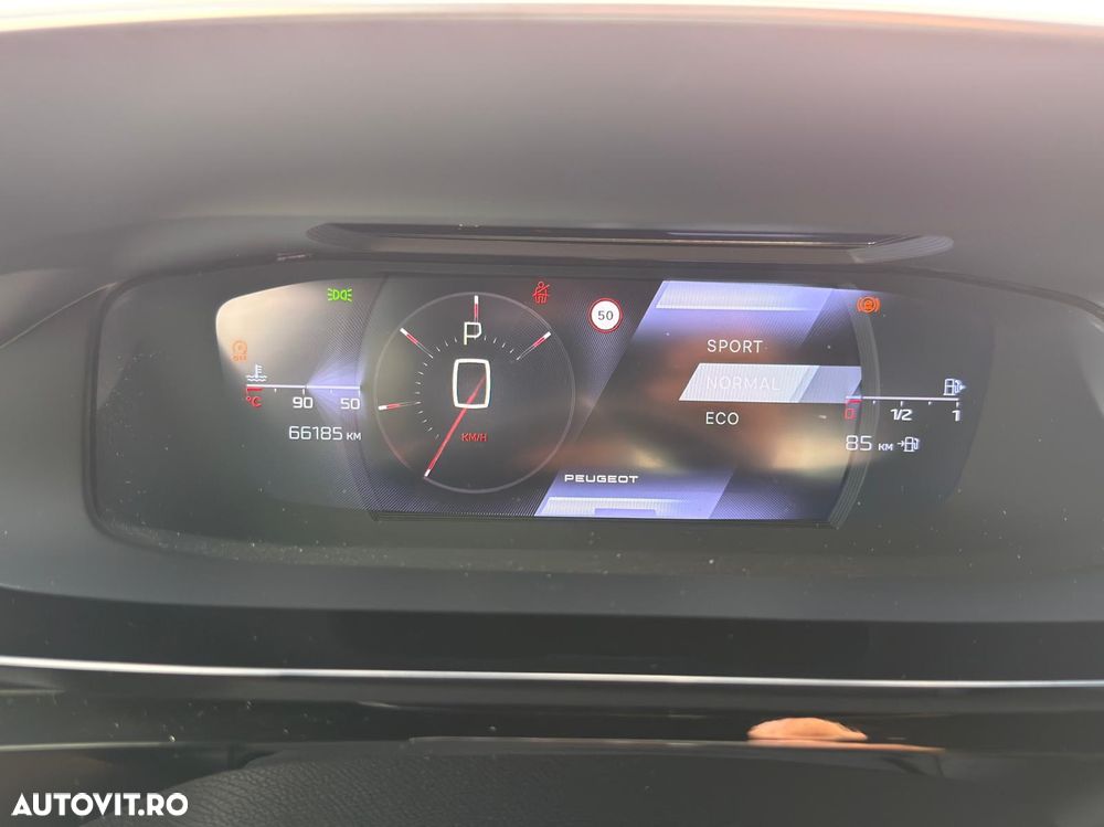 Peugeot 308 PureTech 130 GPF EAT8 Stop & Start GT - 10