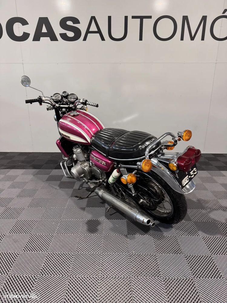 Suzuki GT 750 J - 8