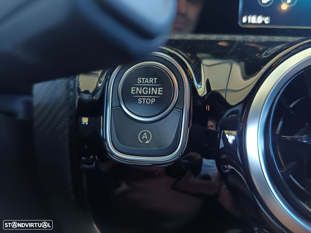 Mercedes-Benz CLA 180 - 17
