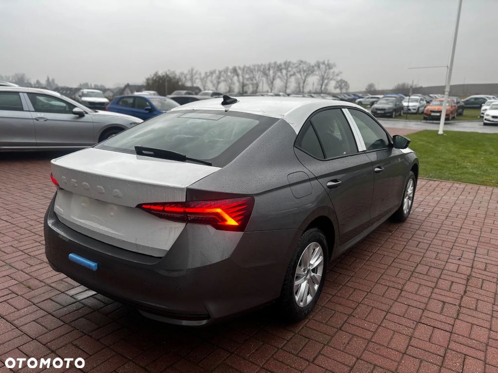 Skoda Octavia 1.5 TSI Edition 130 Essence - 5