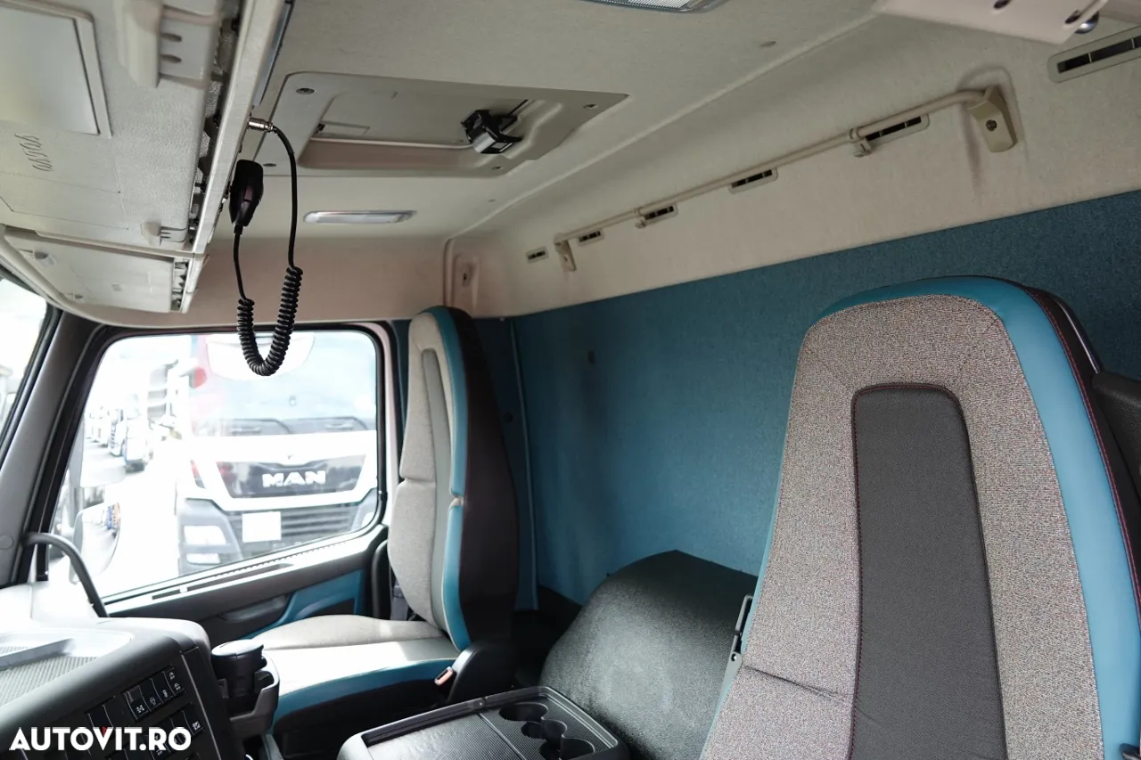 Volvo FMX 380 / 6x4 / CAMION BASCULANTE / 2019/ AXIE ELEVABILĂ / CAPACITATE DE ÎNCĂRCARE: 15.500 KG / GREUTATE: 10.500 KG / BASCULANĂ SPATE / EURO 6 / - 31