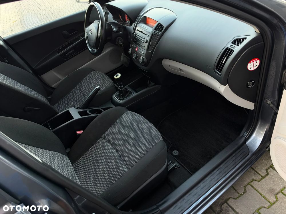 Kia Ceed 1.6 CVVT LX - 15