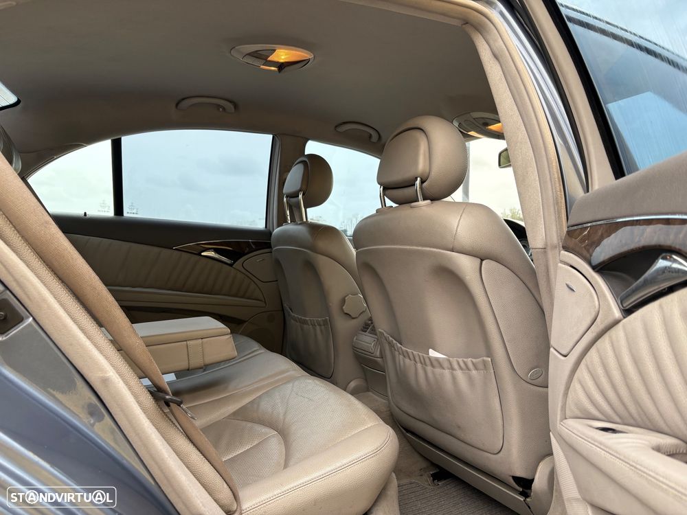 Mercedes-Benz E 220 CDI Auto Avantgarde - 20
