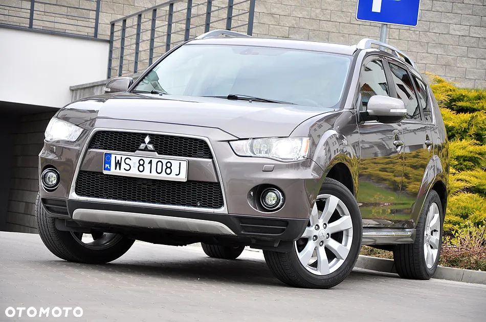 Mitsubishi Outlander - 5