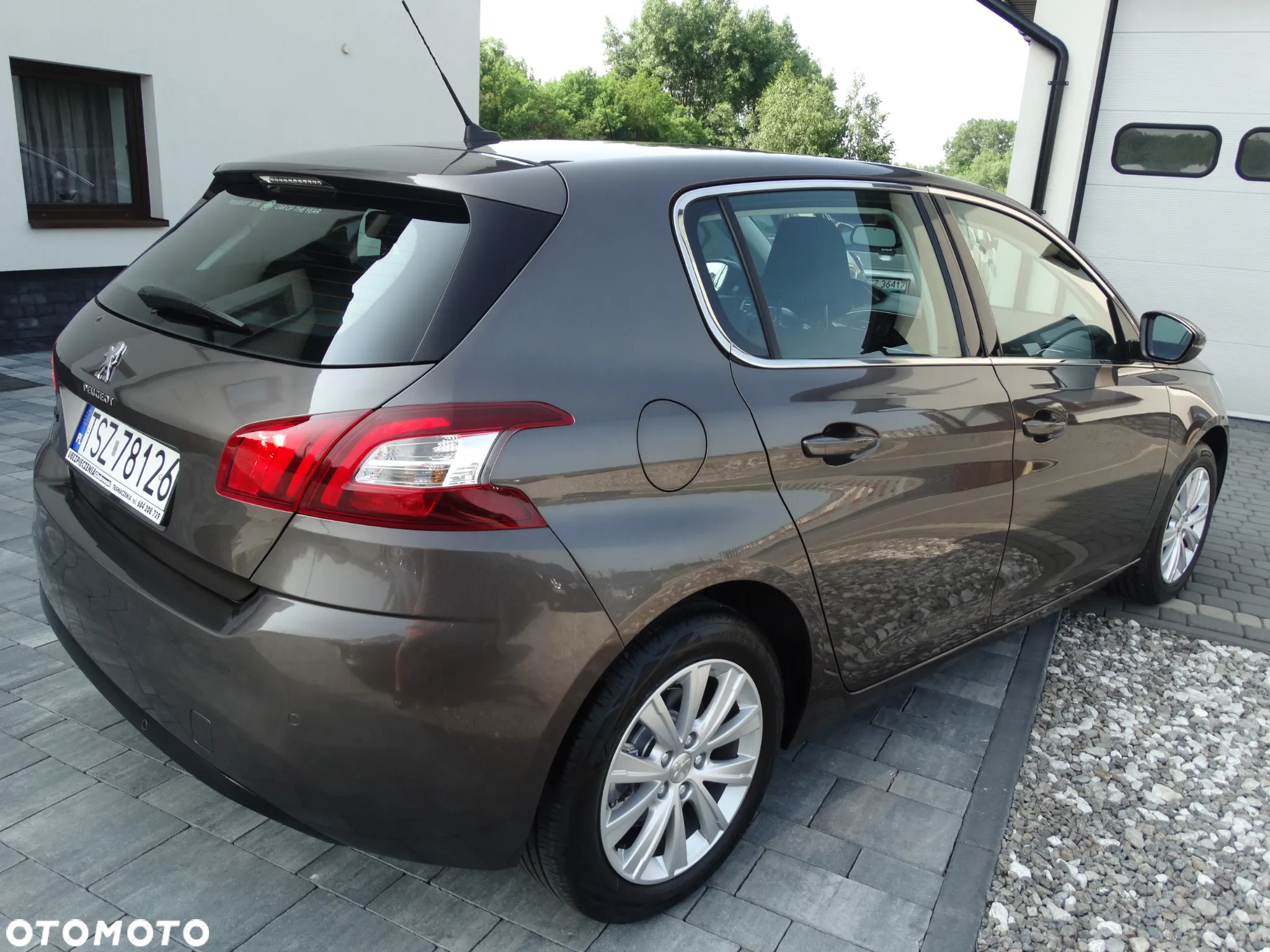 Peugeot 308 1.6 BlueHDi Allure S&S - 14