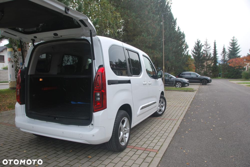 Toyota Proace City Verso 1.5 D-4D Business - 11