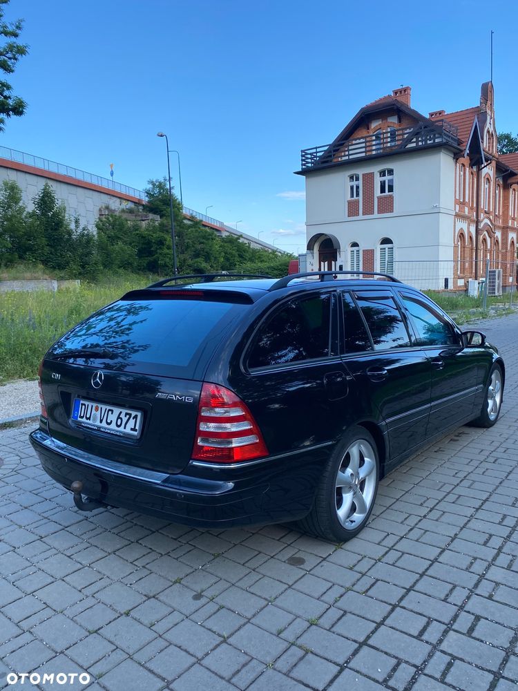 Mercedes-Benz Klasa C 220 CDI Avantgarde - 3