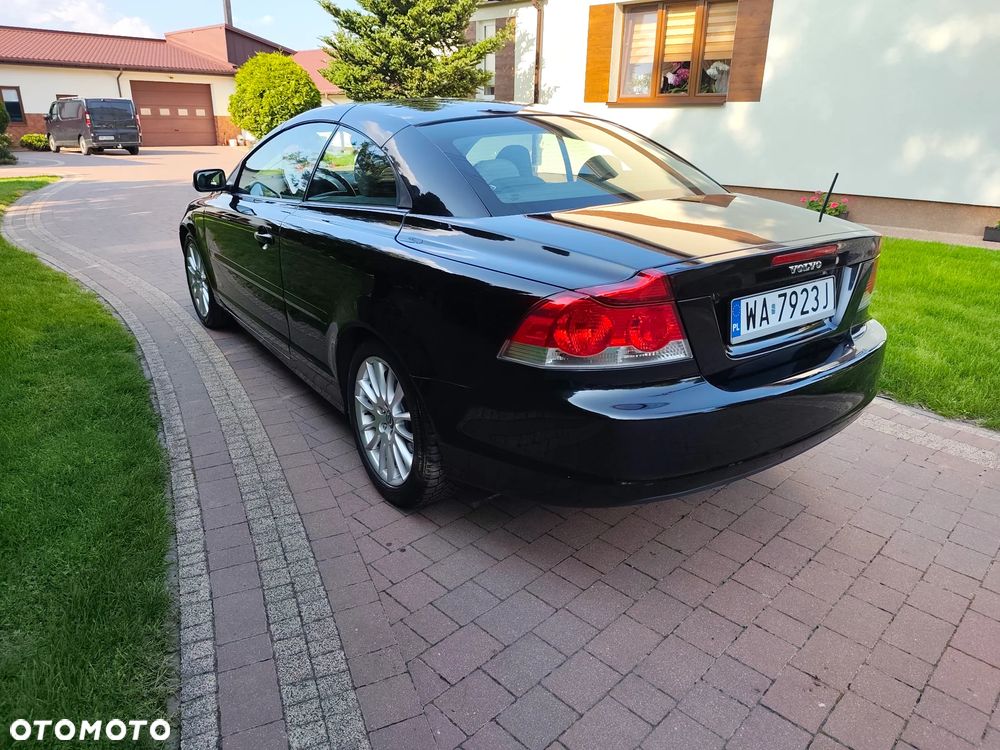 Volvo C70 2.4 Momentum - 5