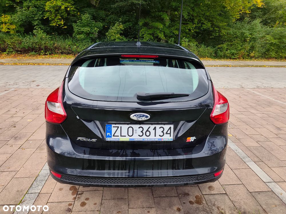 Ford Focus 2011 photo 4