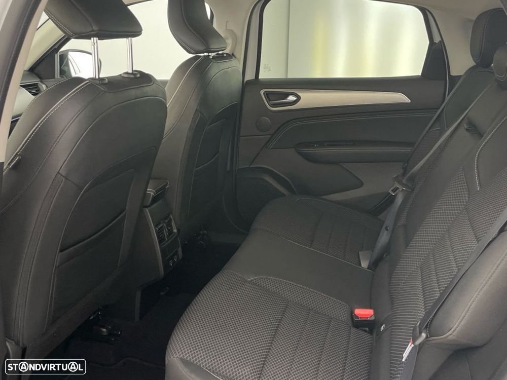 Renault Arkana 1.3 TCe Techno EDC - 12