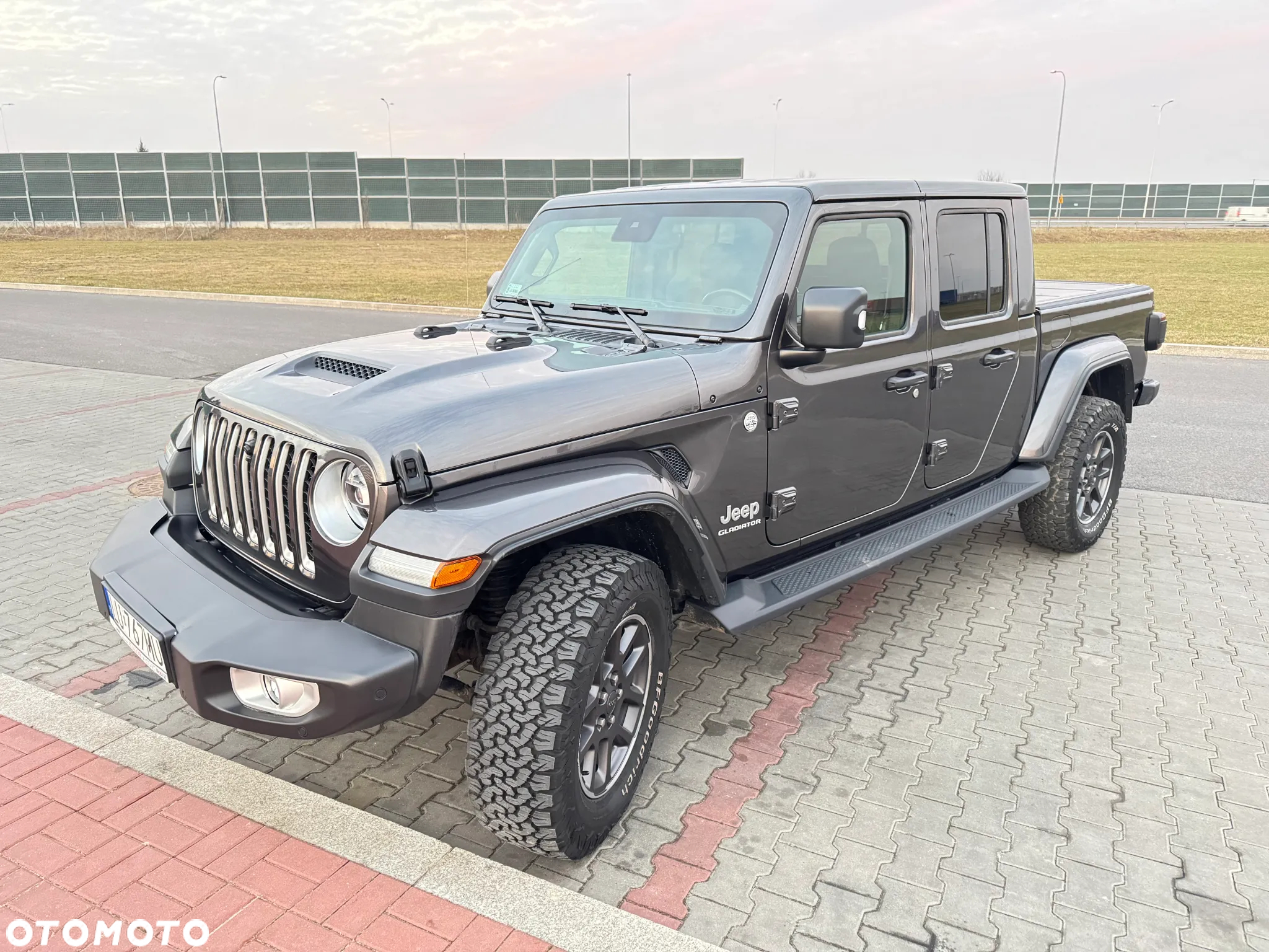 Jeep Gladiator - 3