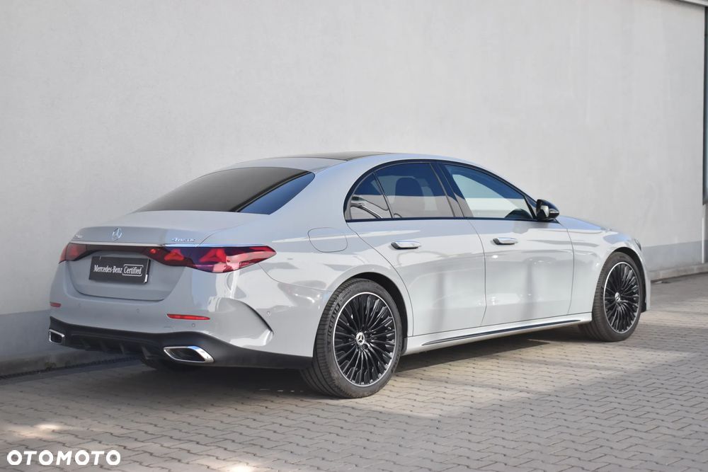 Mercedes-Benz Klasa E - 2