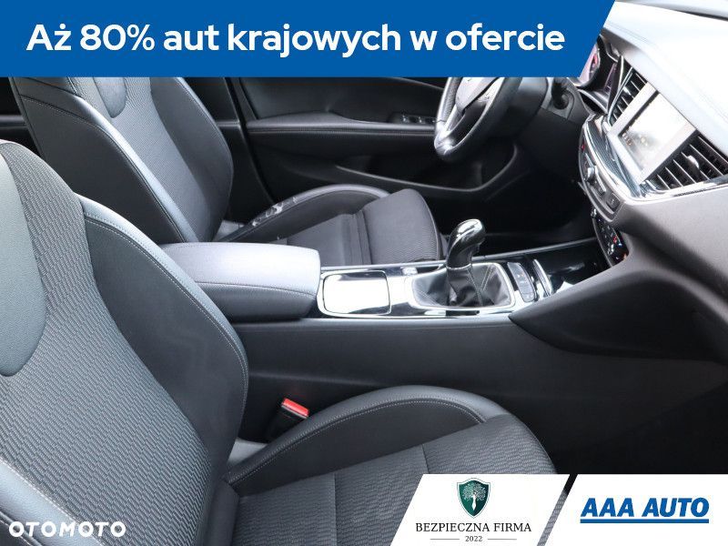 Opel Insignia - 11