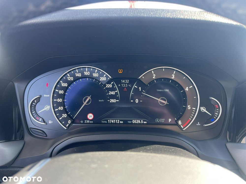 BMW Seria 3 318d - 8