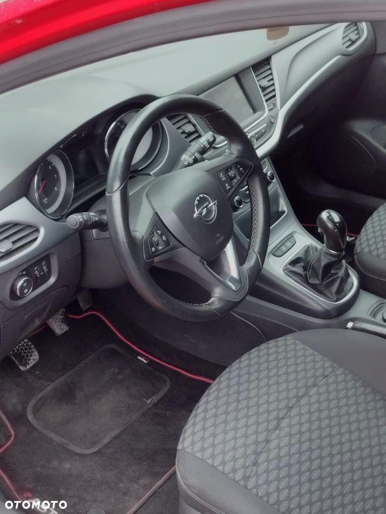 Opel Astra 1.4 T Enjoy - 8