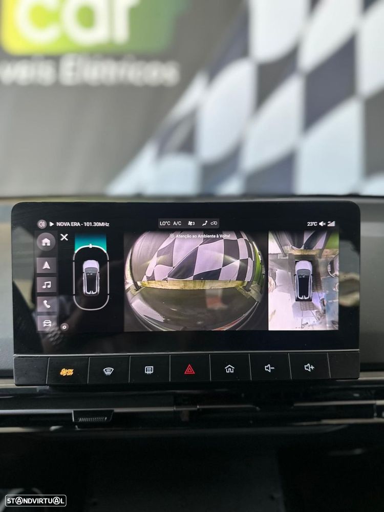 MG MG4 64 kWh Luxury - 18