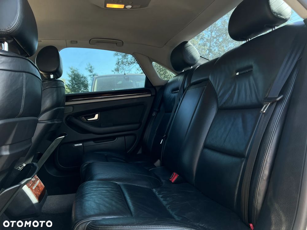 Audi A8 - 27