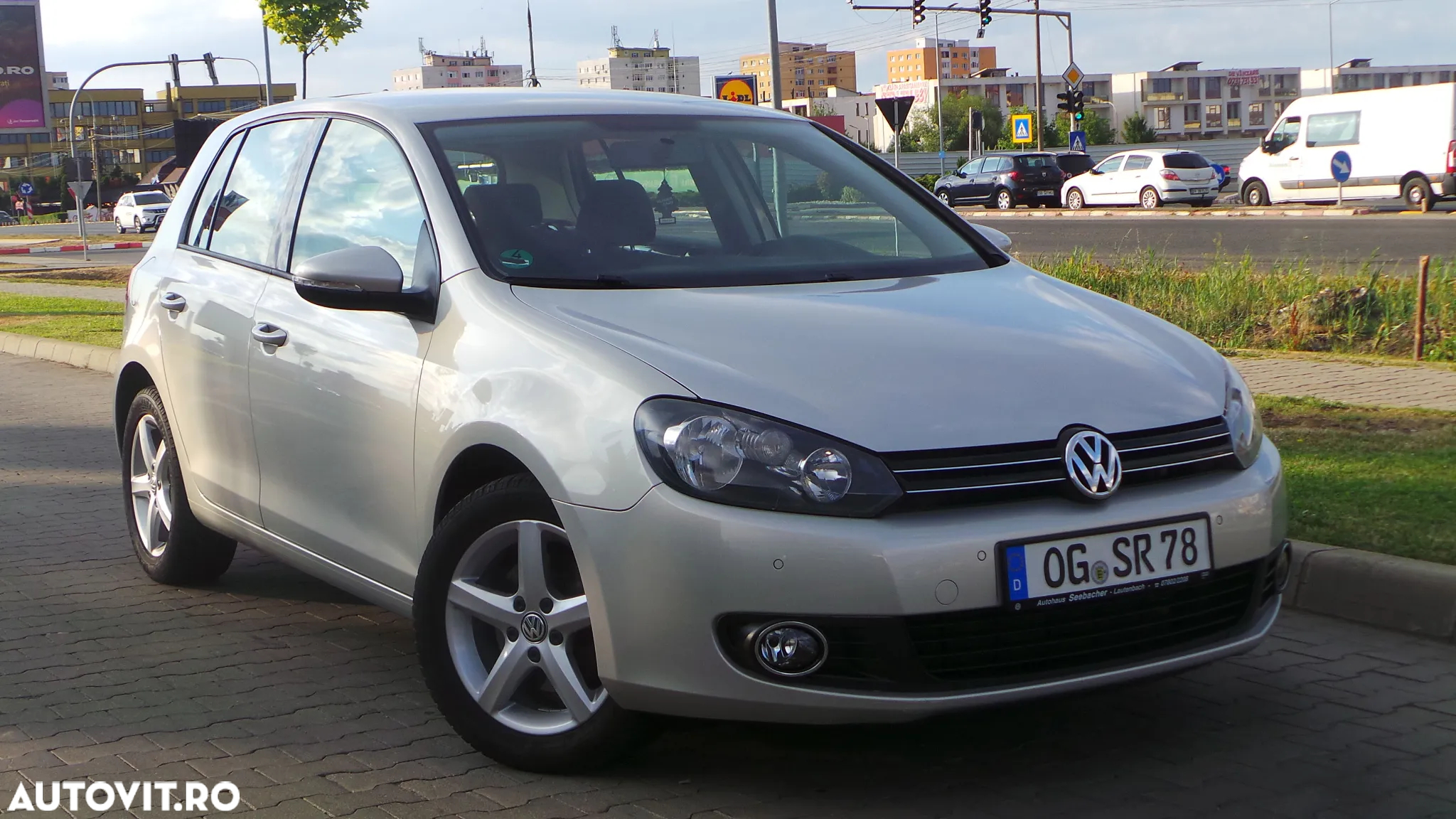 Volkswagen Golf 1.4 TSI DSG Comfortline - 23