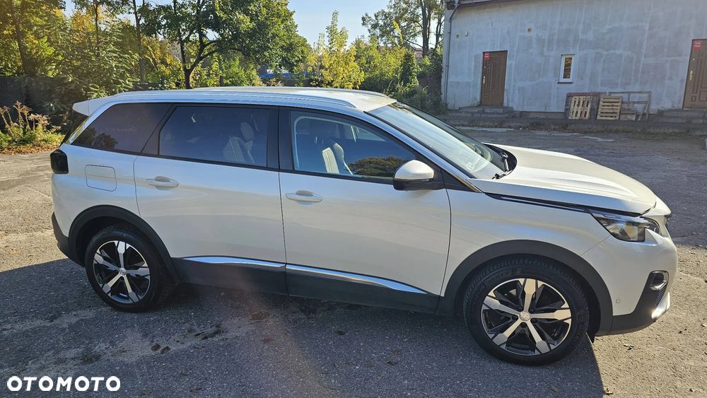Peugeot 5008 1.6 PureTech Allure S&S EAT8 - 3