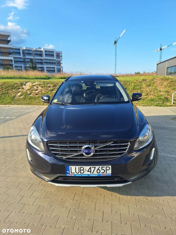 Volvo XC 60 D3 Drive-E Momentum - 25
