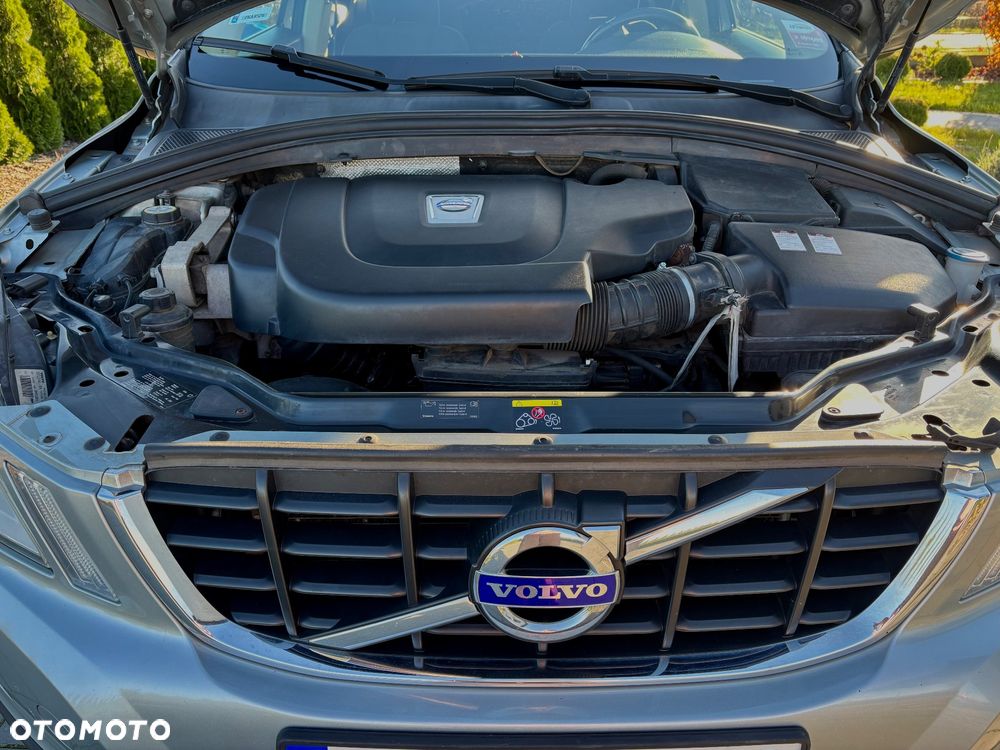 Volvo XC 60 - 8