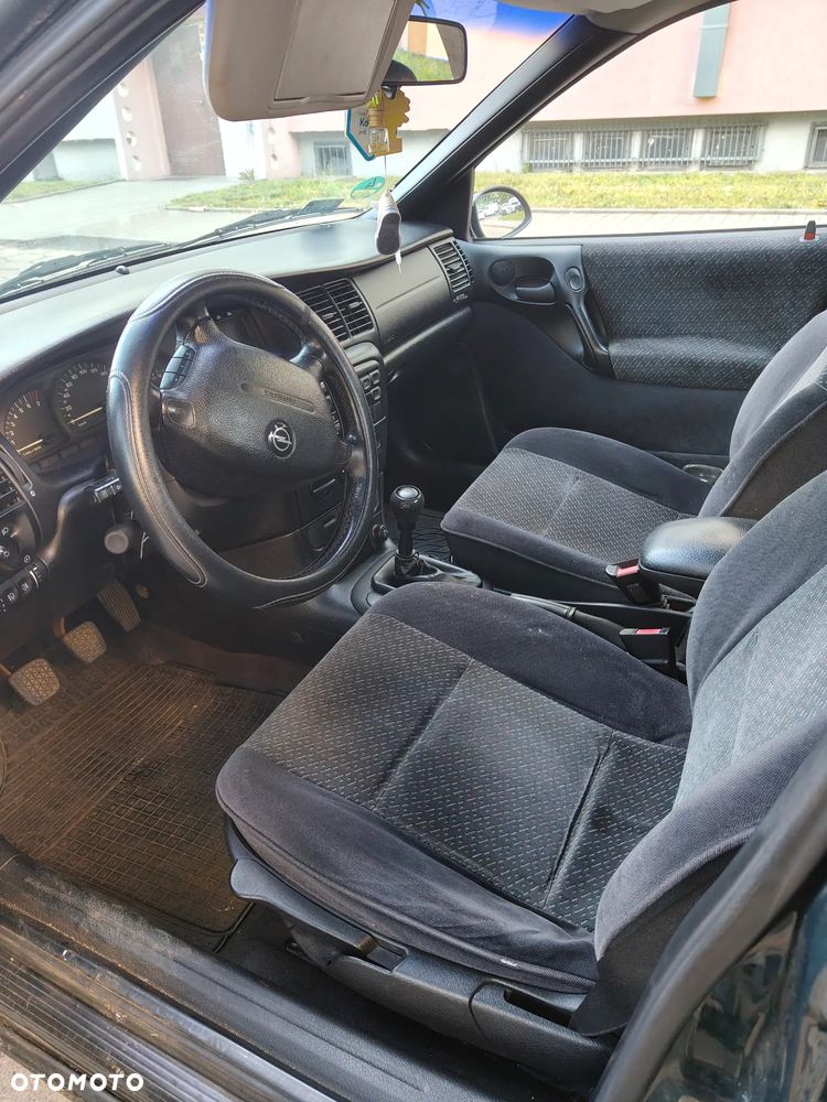 Opel Vectra 1.8 CD - 6
