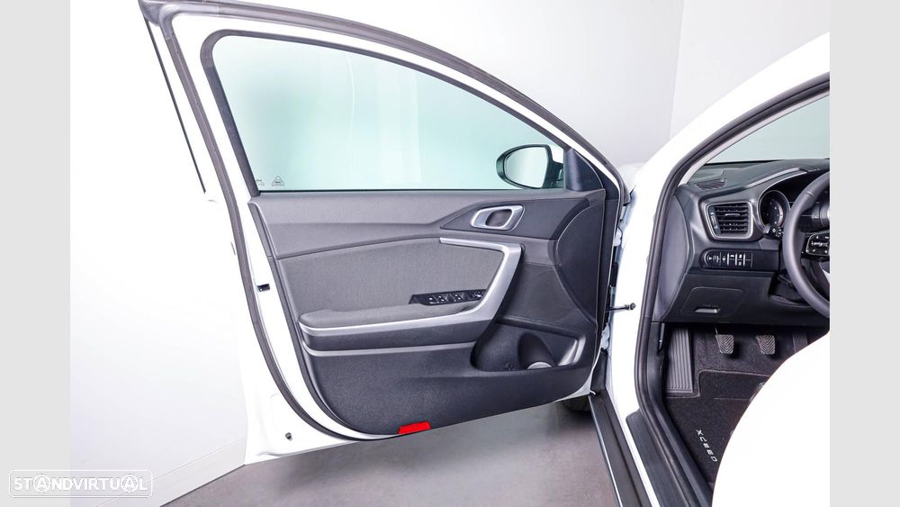 Kia XCeed 1.0 T-GDI Dynamic - 9