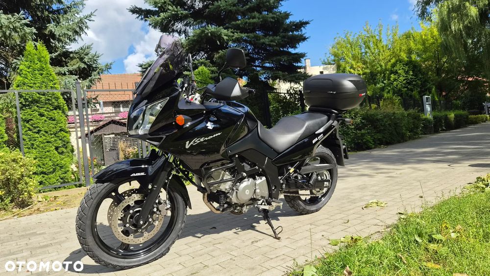 Suzuki V-STROM - 4