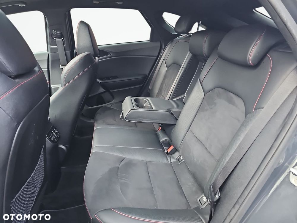 Kia ProCeed 1.6 T-GDI GT DCT - 27