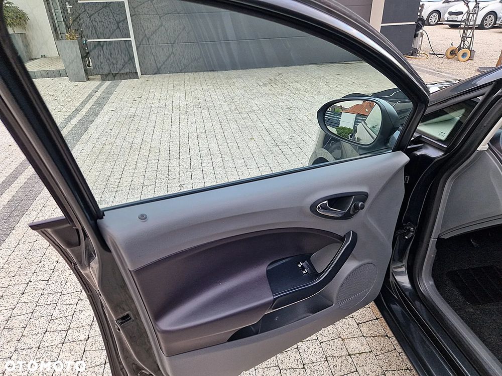 Seat Ibiza 1.2 12V Style Viva - 17